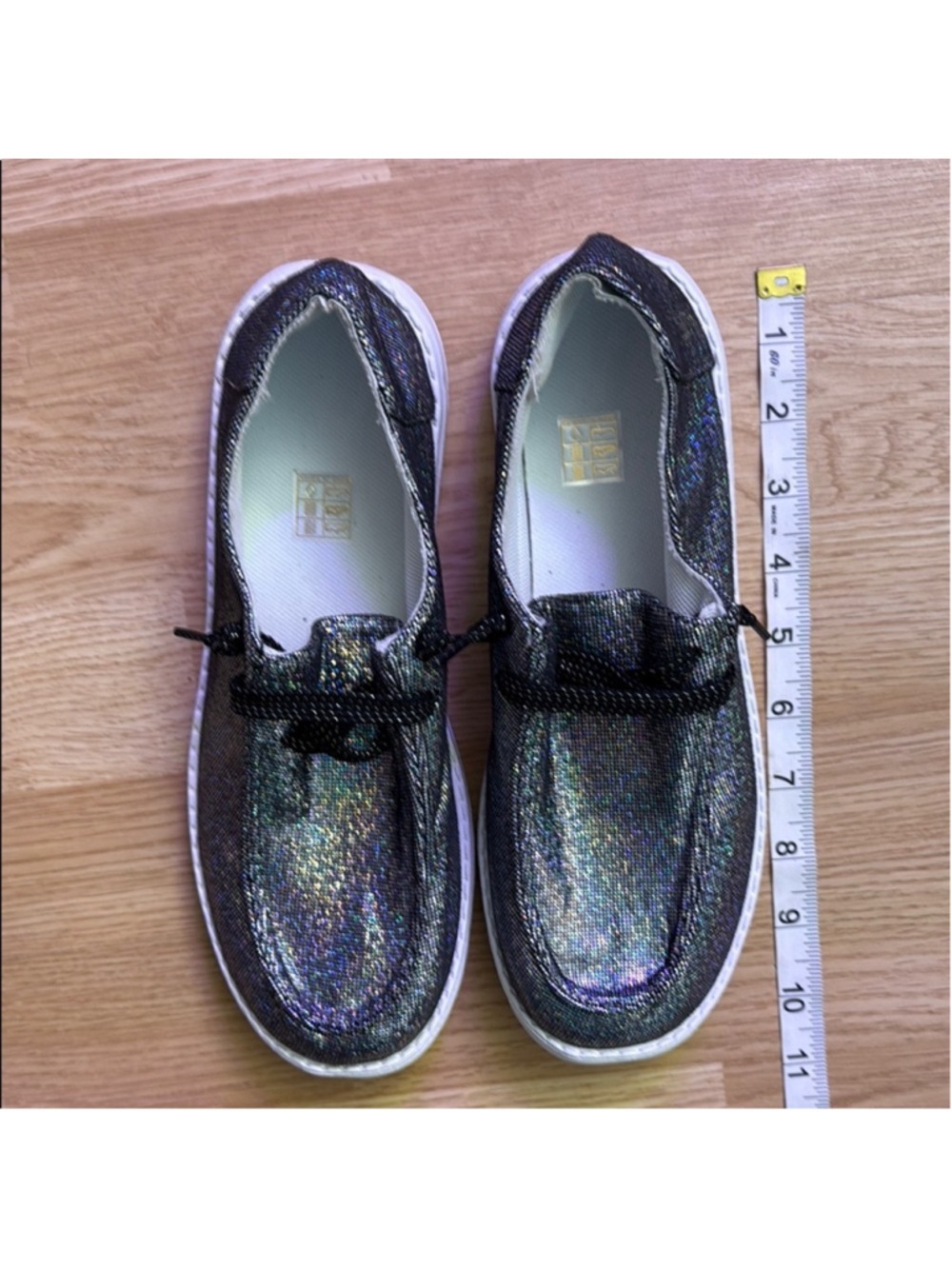 Women’s EU 41 Iridescent Glitter Sparkle Lace Up Sneakers Festival Casual Shoes - Picture 3 of 3